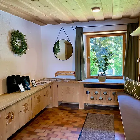 Eichenseer - Alleinlage Mit Garten, Wald & Bergblick